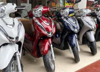 Nên thuê xe máy hay mua xe? So sánh ưu nhược điểm chi tiết