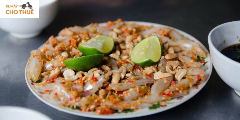 Ăn gì ở Mũi Né? Hãy để gỏi cá Phan Thiết “dẫn lối” khẩu vị của bạn!