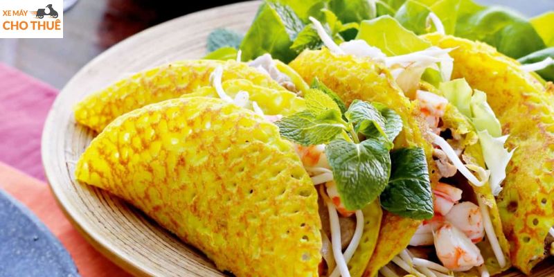 Bánh xèo Vũng Tàu một món ăn nổi tiếng ở Vũng Tàu