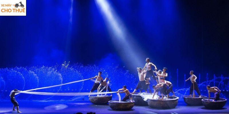Đắm chìm vào câu chuyện biển cả tại Fishermen Show trong hành trình Phan Thiết về đêm