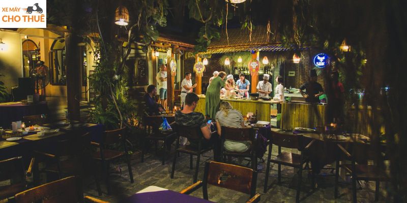 Nét kiến trúc đặc sắc của Deja Vu giữa lòng Mũi Né, một phần của Phan Thiết về đêm