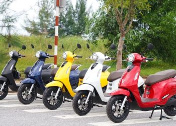 Có nên thuê xe máy điện