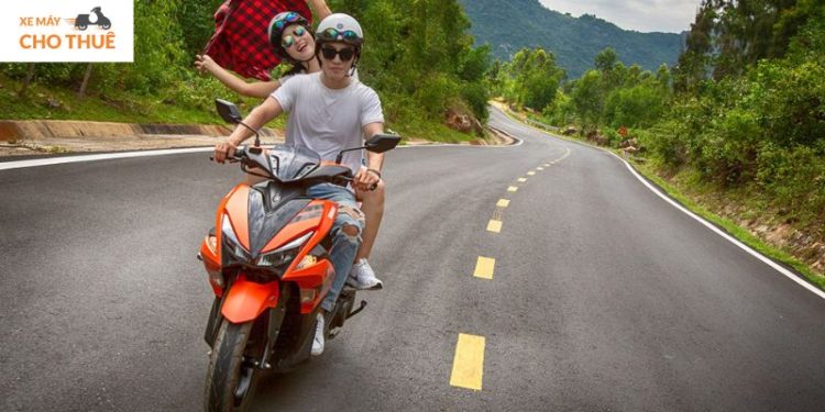 Review 9 mẫu xe tay ga đi phượt được ưa chuộng nhất hiện nay