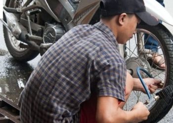 Xe máy cho thuê bị hỏng