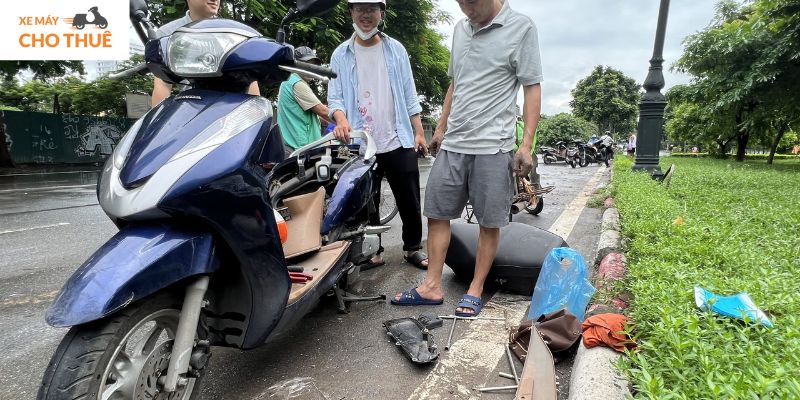 Xe máy cho thuê bị hỏng