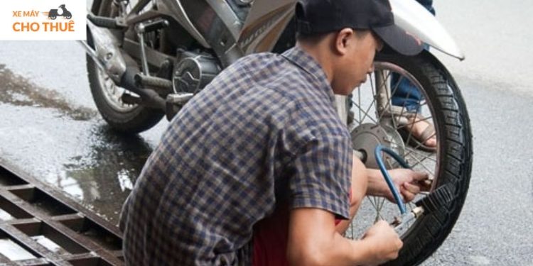 Xe máy cho thuê bị hỏng