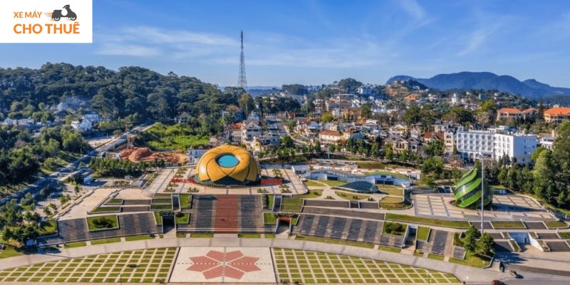 Quảng trường Lâm Viên